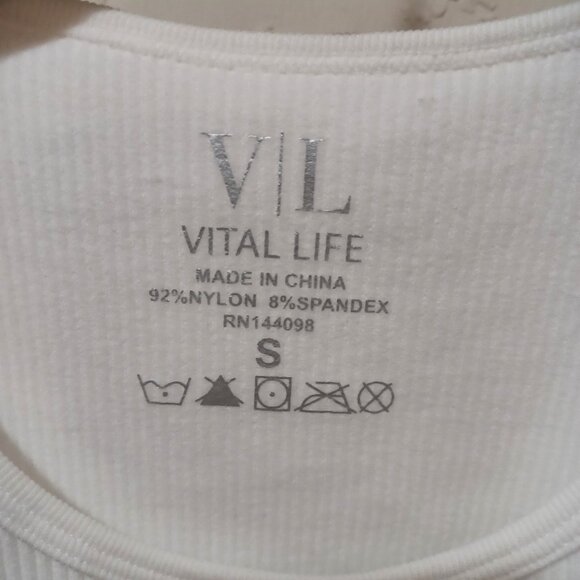 Vital Life Women’s Small White Activewear Top w/ Rhinestone Tassel Bling NWT - Picture 3 of 14